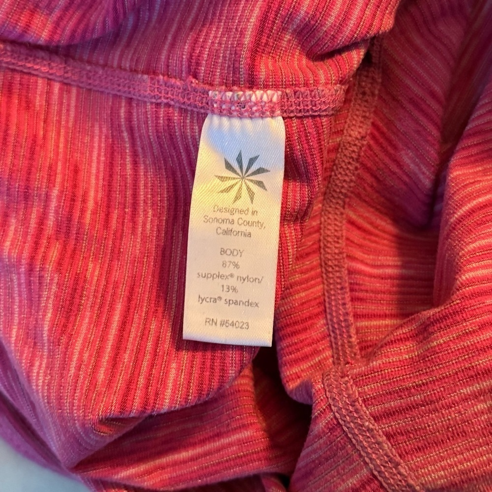 Athleta Women Size S Tall Energy Chaturanga Legging Cropped Capri Pink Space Dye - Picture 5 of 9